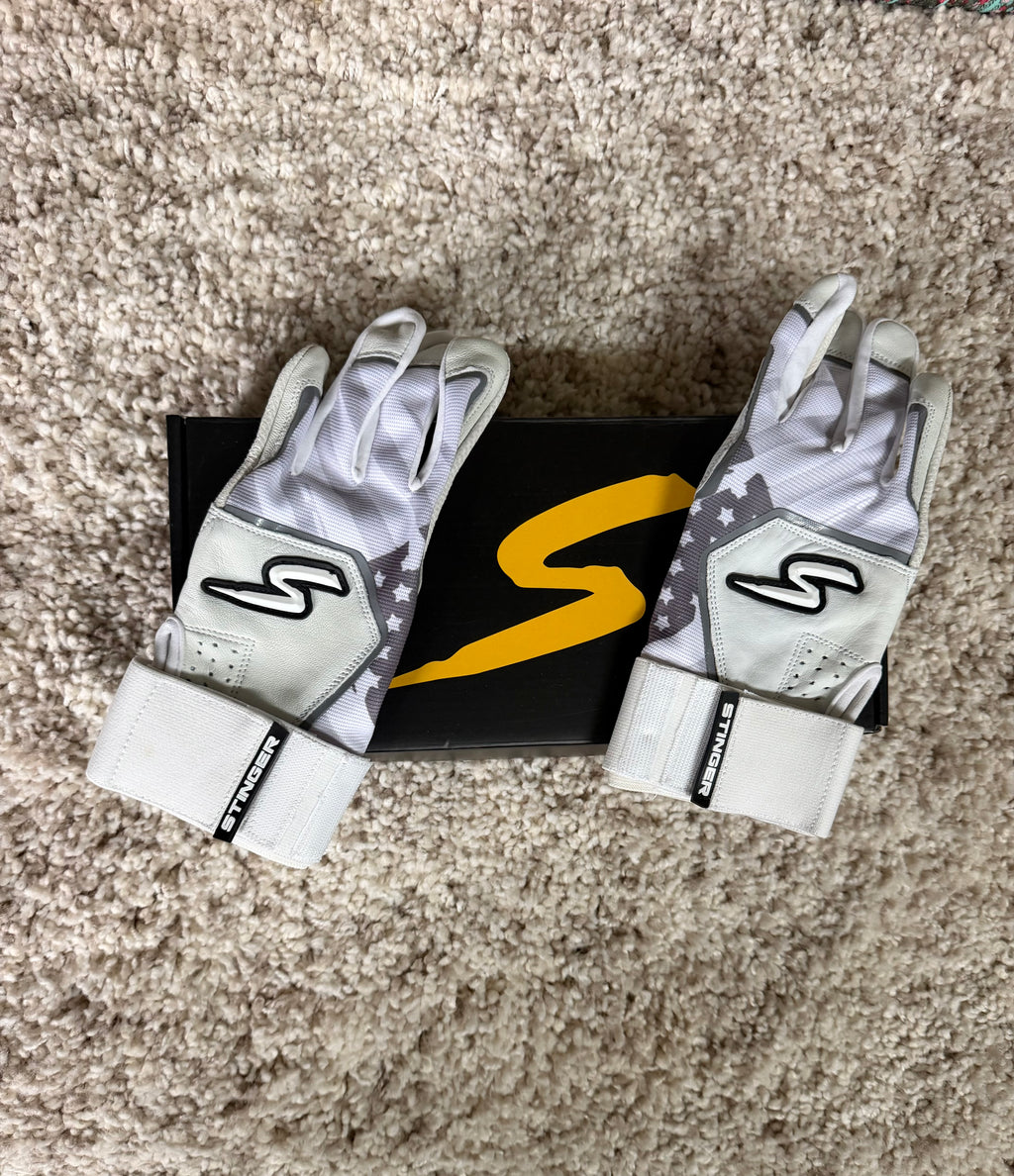 Stinger Batting Gloves - Long Cuff | XL (BRAND NEW)